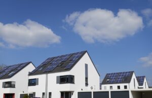 Neubausiedlung mit Photovoltaik 