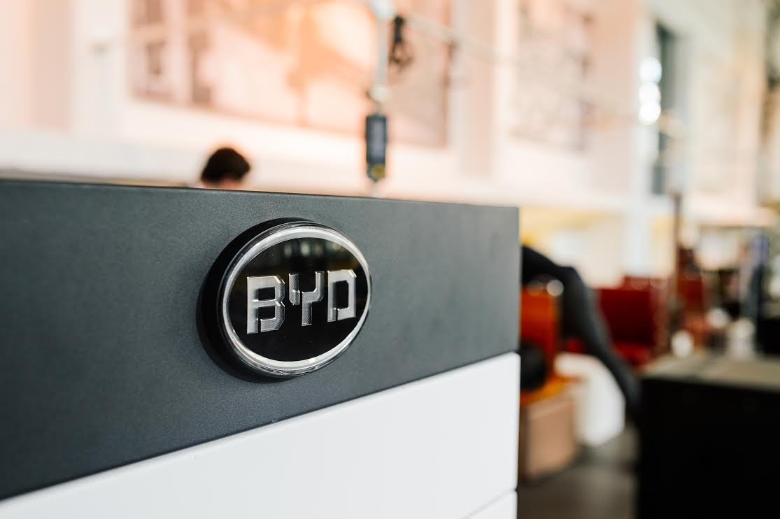 BYD B Box in Cafe