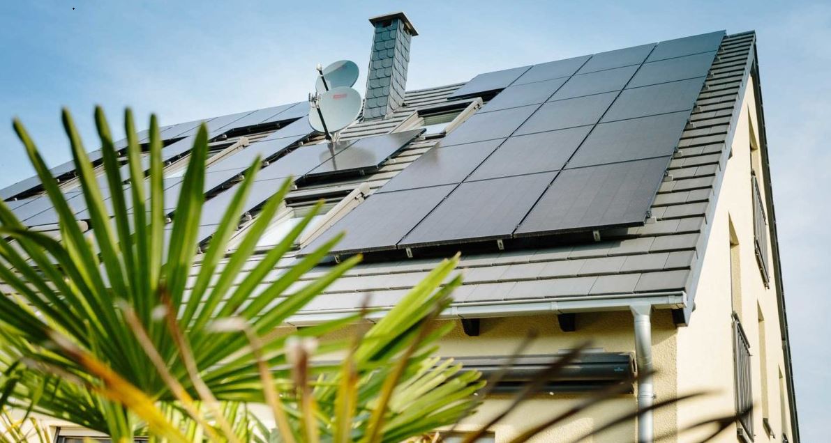 Solaranlage mit Speicher Darum lohnt sich die Kombination