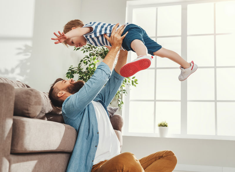 Wegahome Vater mit Kind