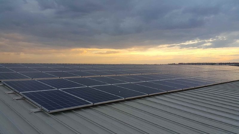 photovoltaikanlage_sonnenuntergang photovoltaikanlage_sonnenuntergang