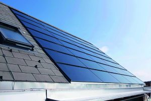 Solrif®-Montagesystem_Objektausschnitt Photovoltaik indach